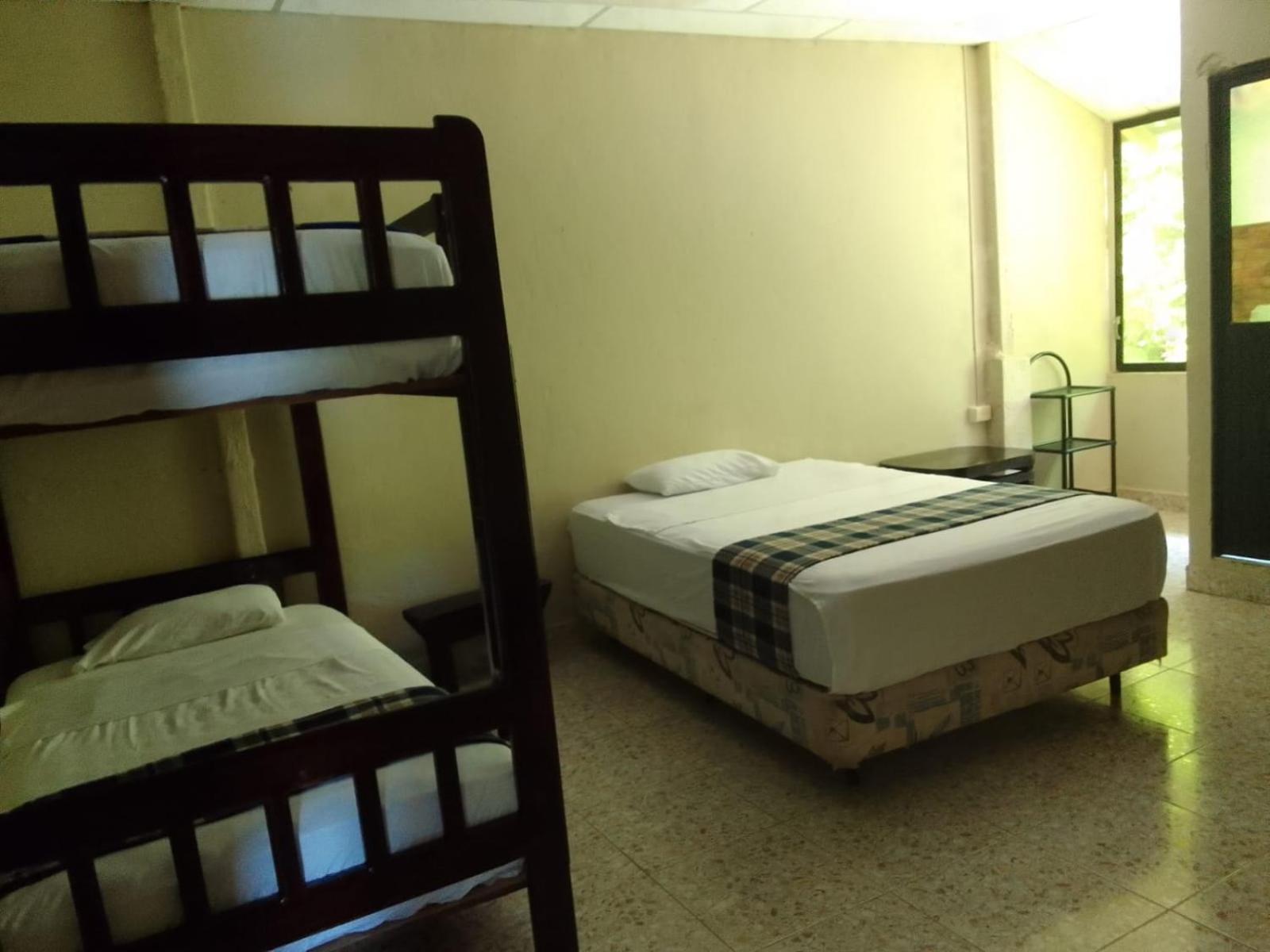 Grand Selva Lodge & Tours Тена Экстерьер фото